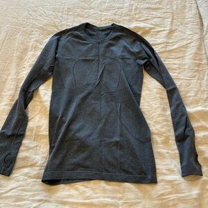 Lululemon long sleeve shirt